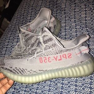 Yeezys 350 V2